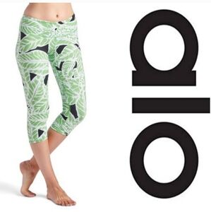 ALO Palm Springs Glow Airbrush Capri